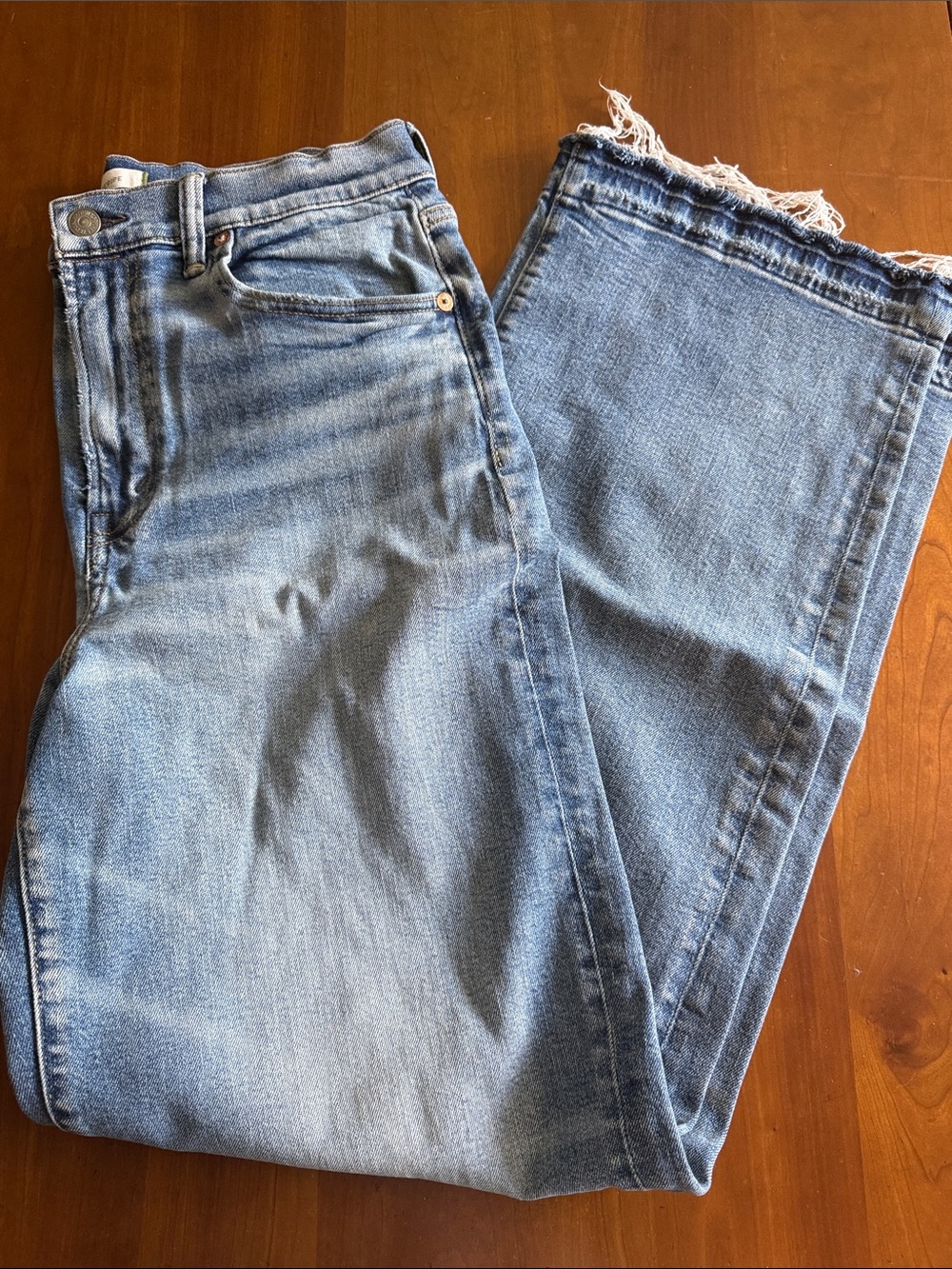 AE77 Women's Stovepipe Jeans - Light Blue High-Waist Straight - Size 10